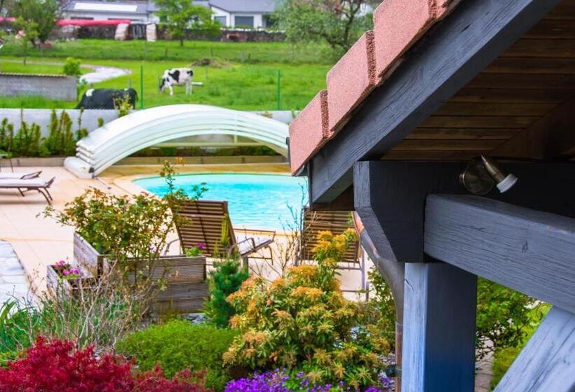 غرفة قياسية, La Chambre Enchantée