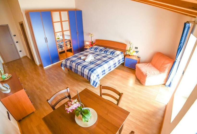 발코니 디럭스 룸, Agriturismo La Preara