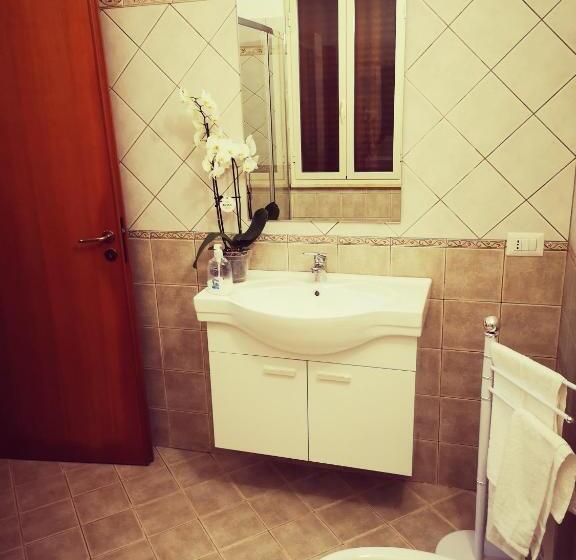 اتاق خانوادگی, Fiori E Colori