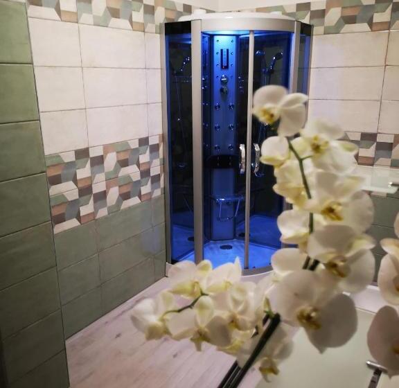 اتاق استاندارد, Fiori E Colori