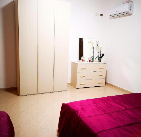 اتاق استاندارد, Fiori E Colori