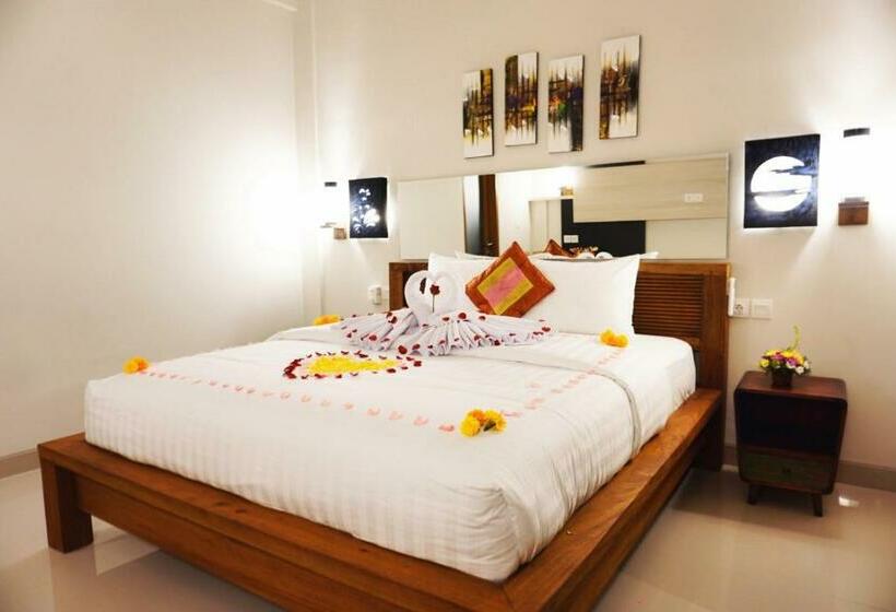 اتاق لوکس با بالکن, Indah Bali Guesthouse