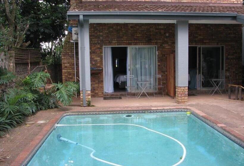 プールビュースタンダードルーム, Kruger S Guest House