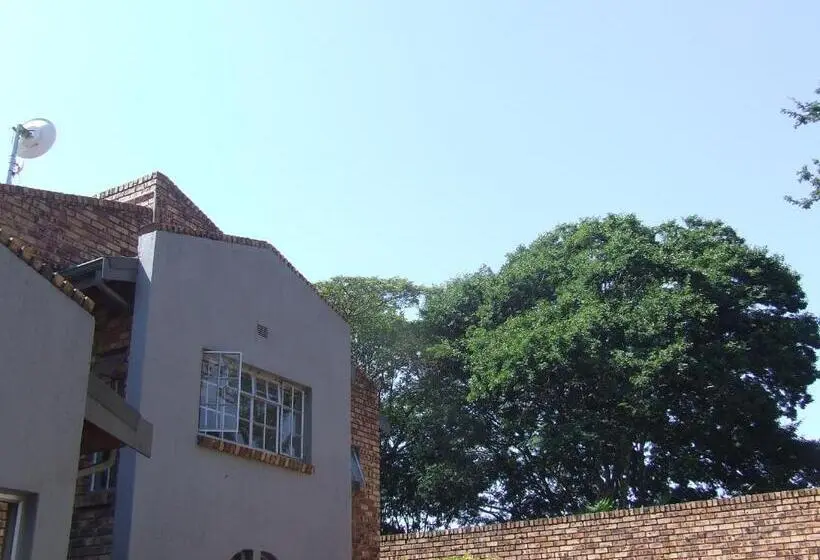 一ベッドルームエクゼクティブアパートメント, Kruger S Guest House
