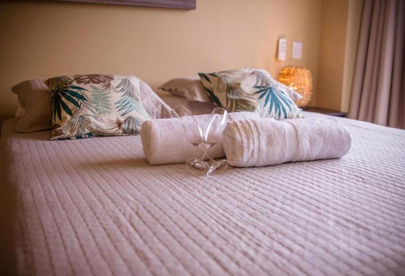 Люкс Вид на Бассейн, Reserva Brasileira