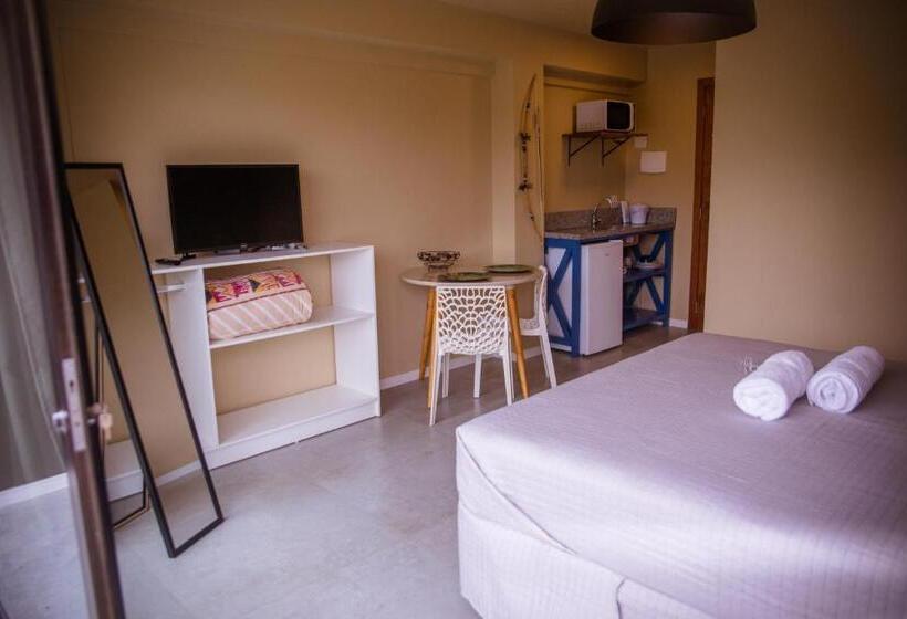 Люкс Вид на Бассейн, Reserva Brasileira