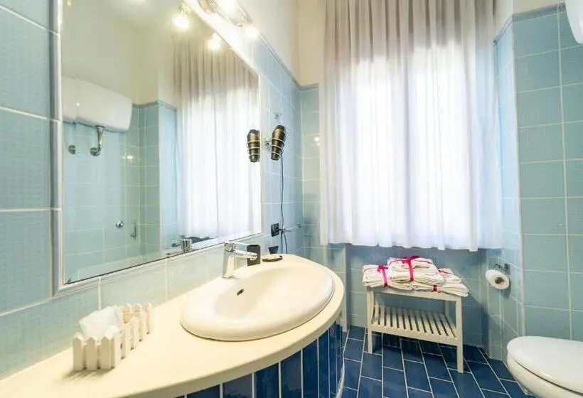 庭の見えるジュニアスイート, Villa Tito Livio Starguest