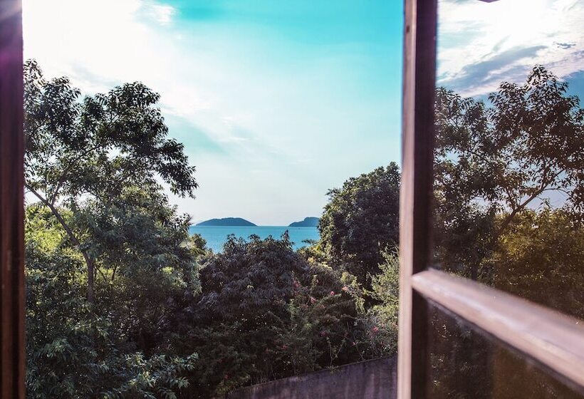 סוויטת דלוקס נוף לים, Villa Galiileu Ilhabela