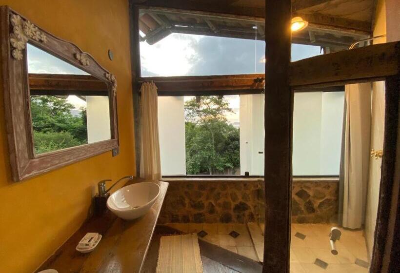 סוויטת דלוקס נוף לים, Villa Galiileu Ilhabela