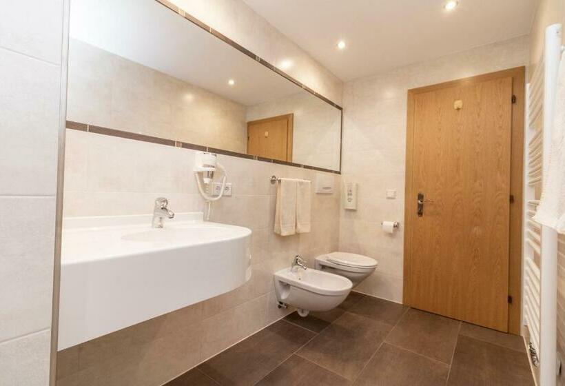 침실 1개 아파트, Sennerhof