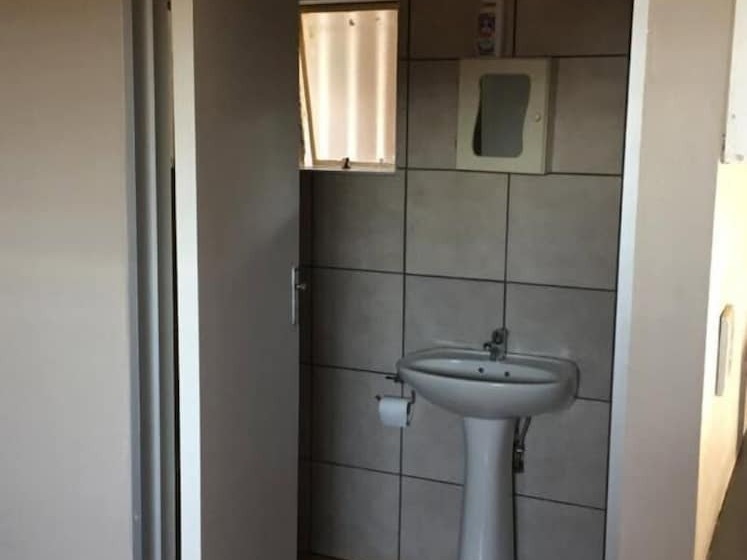 اتاق استاندارد, African Kingdom Guest House