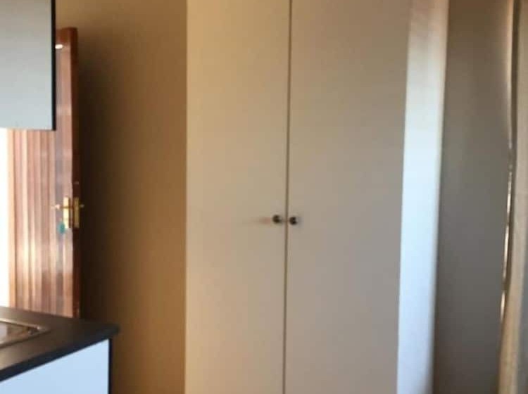 اتاق لوکس, African Kingdom Guest House