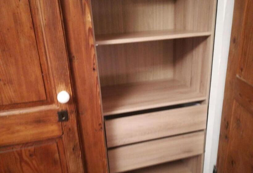 Номер Стандарт Вид на Сад, Chambre Avec Tout Le Confort D Un Appartement