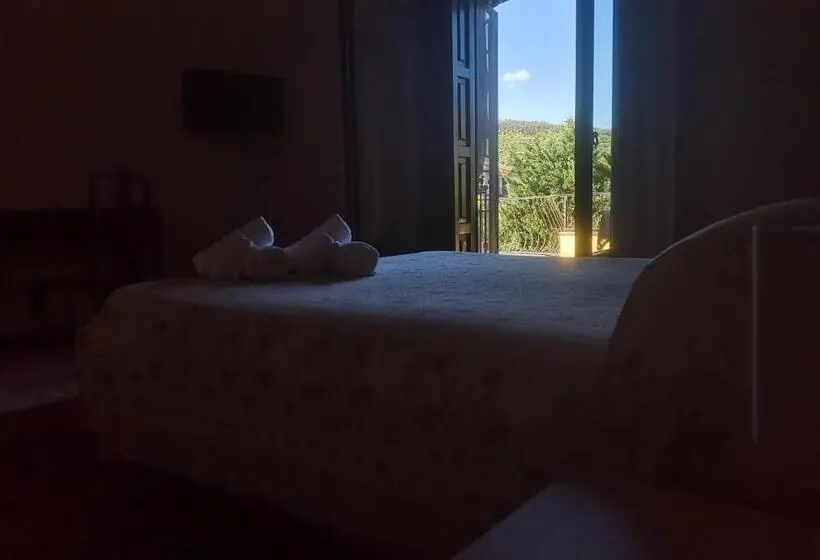 キングサイズベッドのスタンダードルーム, Villa Luisa