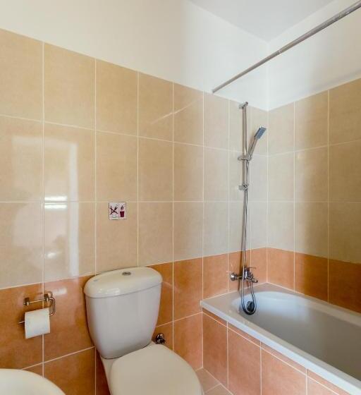 带1个卧室的带阳台的公寓, Oceania Bay Village