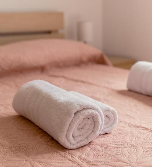 带1个卧室的带阳台的公寓, Oceania Bay Village