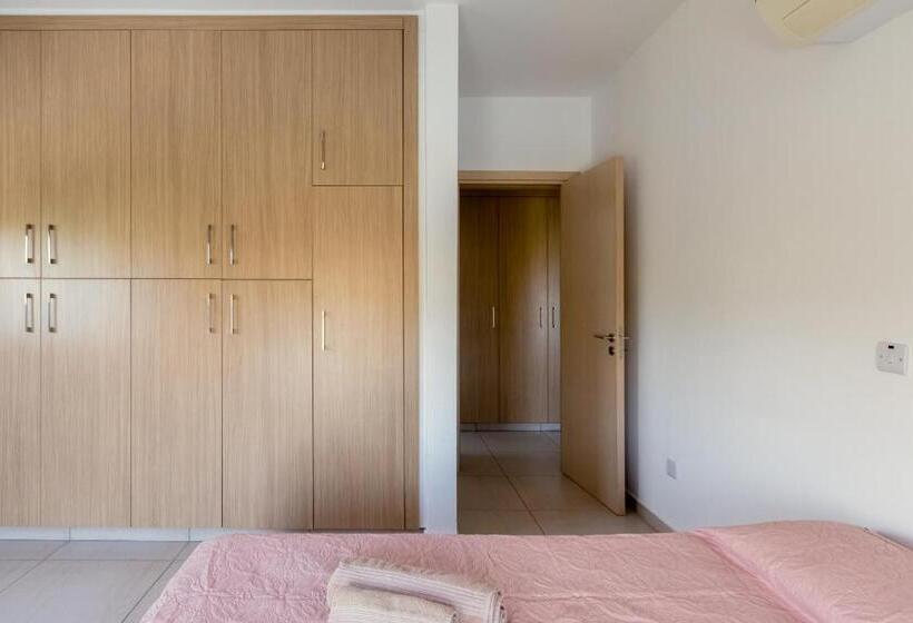 带2个卧室的公寓, Oceania Bay Village