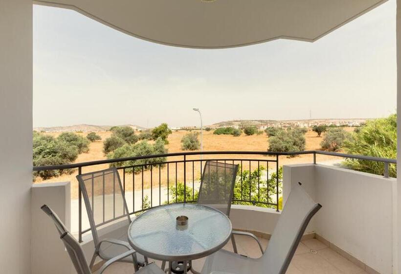 带2个卧室的公寓, Oceania Bay Village