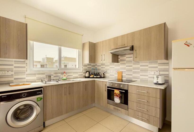 带1个卧室的顶楼公寓, Oceania Bay Village