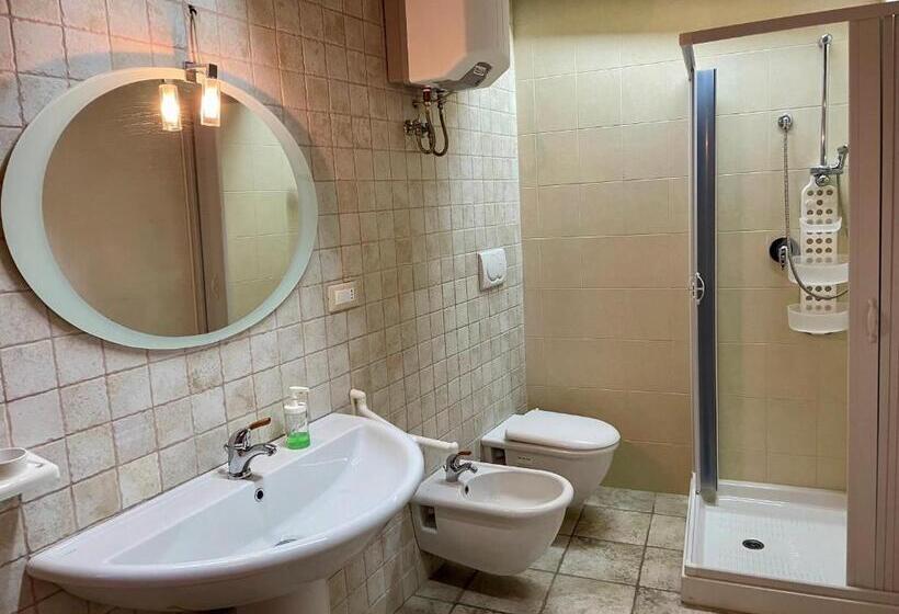 اتاق استاندارد, Music House Alle Grotte