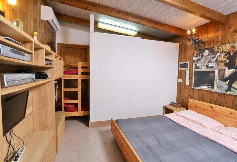 سوییت خانوادگی, Music House Alle Grotte