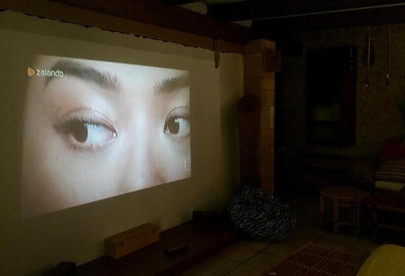 اتاق لوکس, Music House Alle Grotte