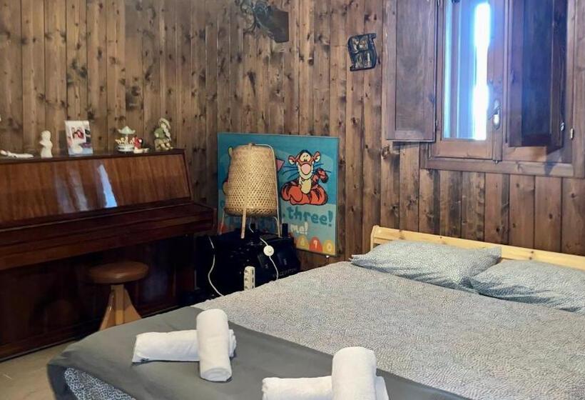 سوییت خانوادگی, Music House Alle Grotte