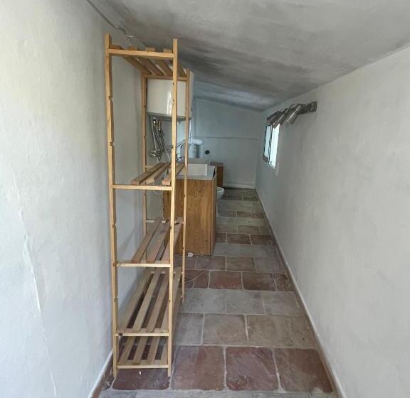 خانه 2 خوابه, Music House Alle Grotte