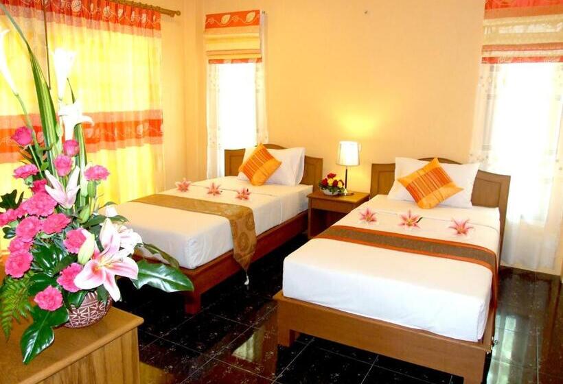 Номер Стандарт с Балконом, Aonang Lake Side