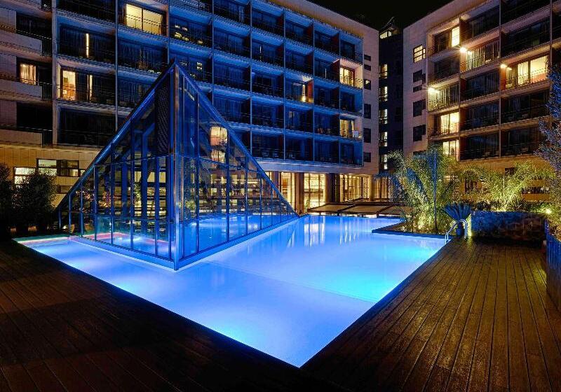 高级三人间, Chrispy Waterpark Resort