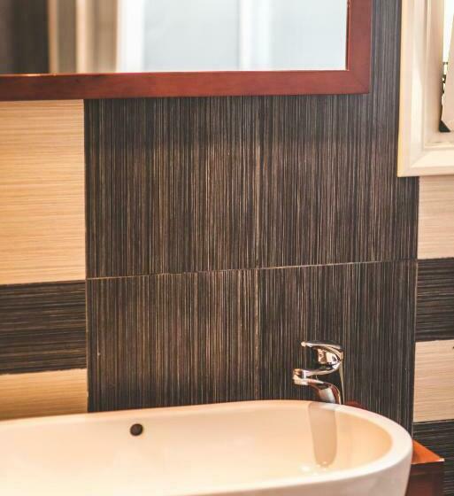 디럭스 룸, Chrispy Waterpark Resort