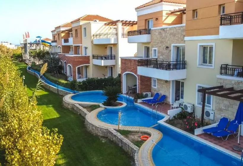 Deluxe-perhehuone, Chrispy Waterpark Resort