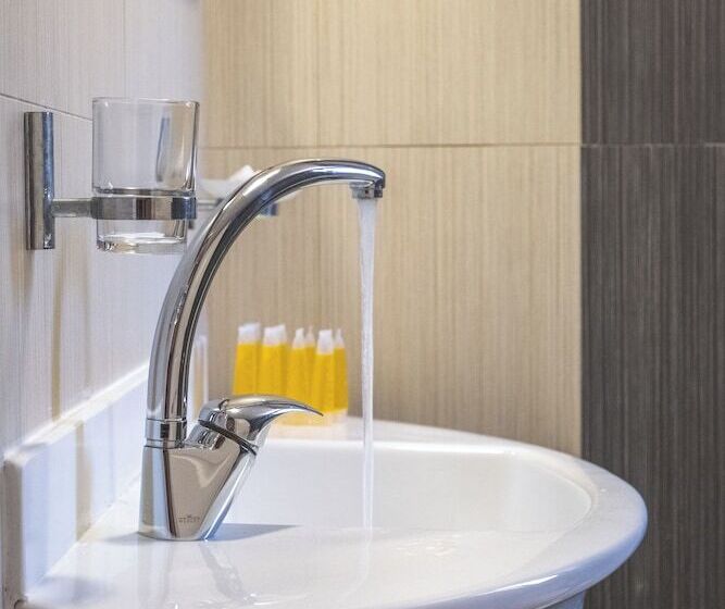 이코노미 룸, Chrispy Waterpark Resort