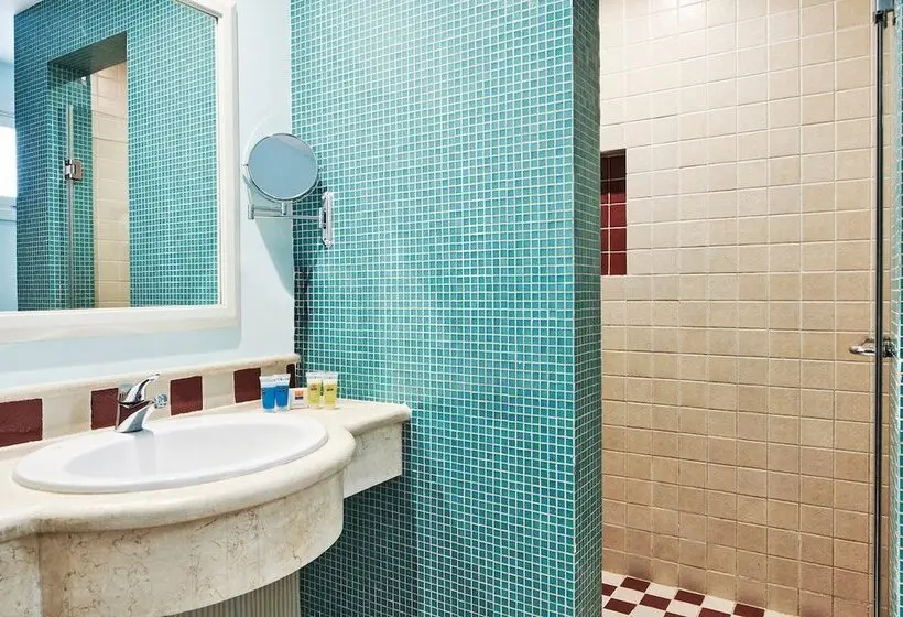 سوییت جونیور, Fanadir Hotel El Gouna
