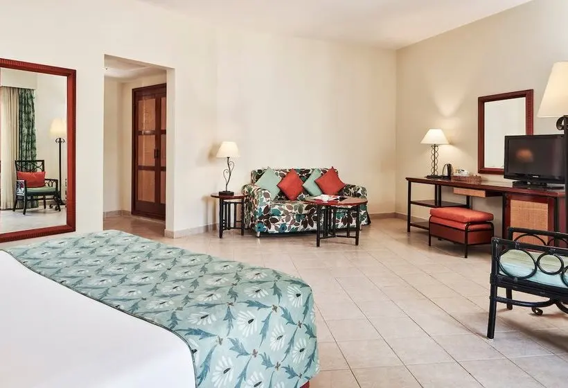 سوییت جونیور, Fanadir Hotel El Gouna