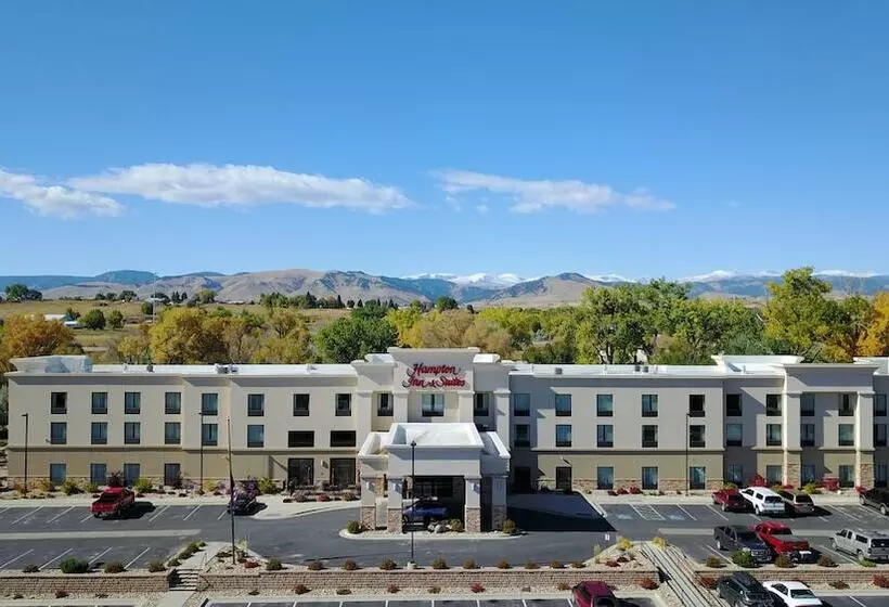 スタンダードスタジオ, Hampton Inn & Suites Buffalo