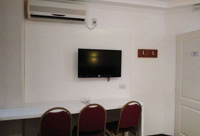 Chambre Triple Standard, A&b Internacional