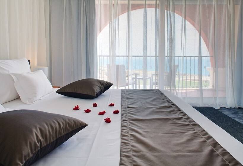 اتاق استاندارد با چشم‌انداز دریا, Lighthouse Golf & Spa