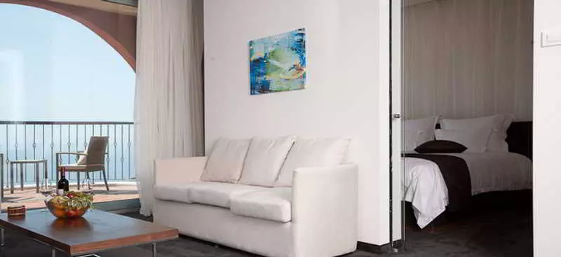 سوییت با چشم‌انداز دریا, Lighthouse Golf & Spa