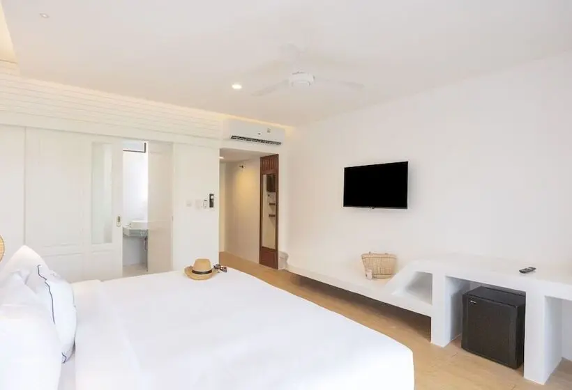 اتاق سوپریور با چشم‌انداز باغ, Lub D Koh Tao Tanote Bay