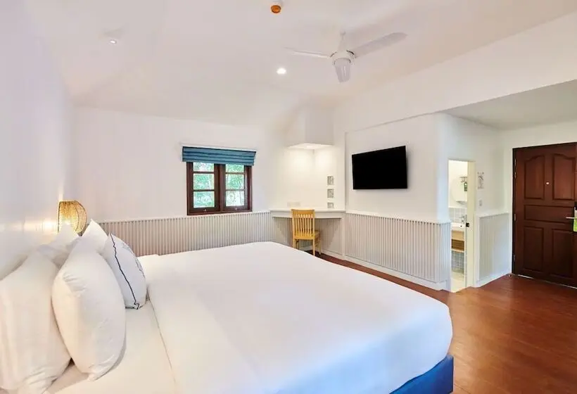 بانگلوی سوپریور, Lub D Koh Tao Tanote Bay