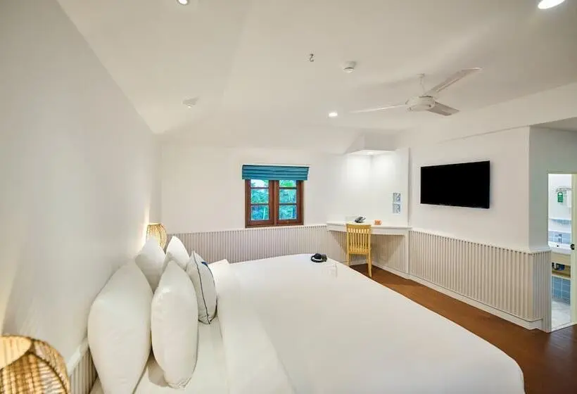 بانگلوی سوپریور, Lub D Koh Tao Tanote Bay