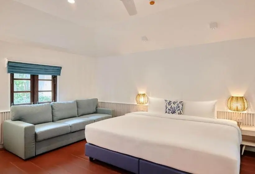 بنگله خانوادگی, Lub D Koh Tao Tanote Bay