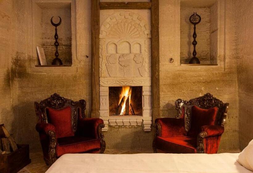 غرفة ديلوكس, Mithra Cave