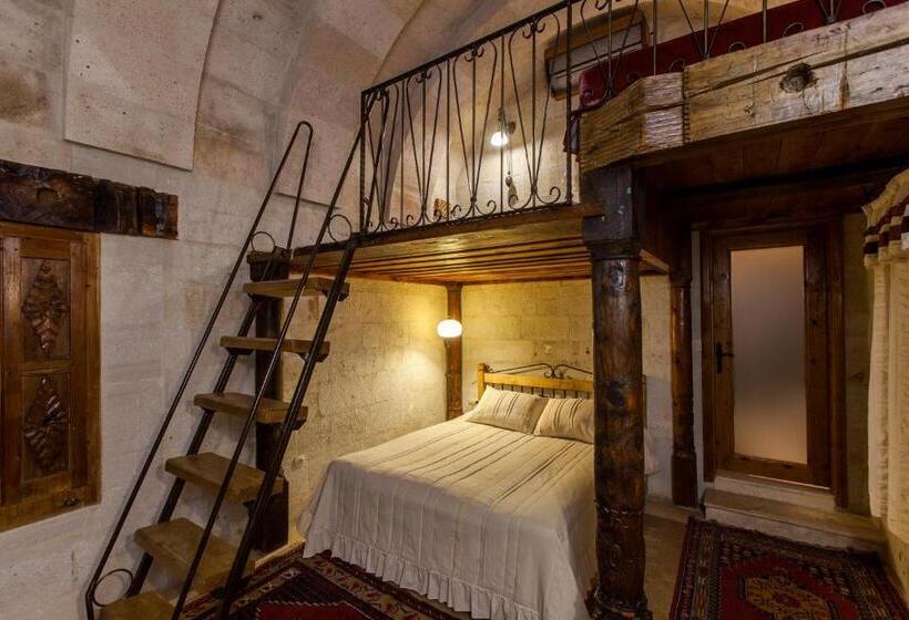 Номер Deluxe, Mithra Cave