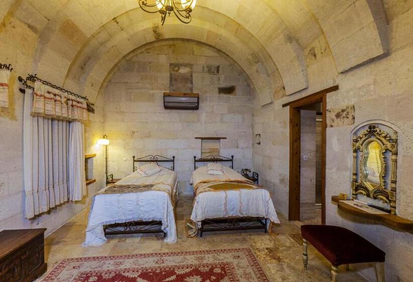 Номер Deluxe, Mithra Cave