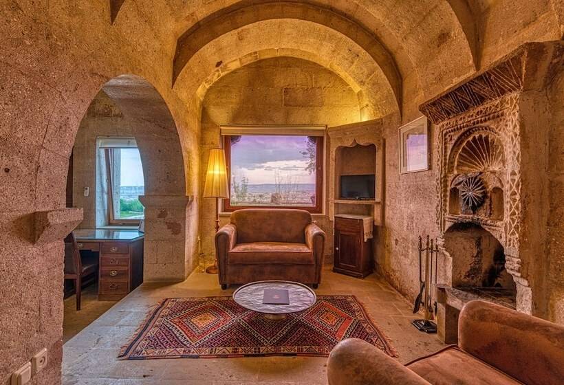 Superior Suite, Museum