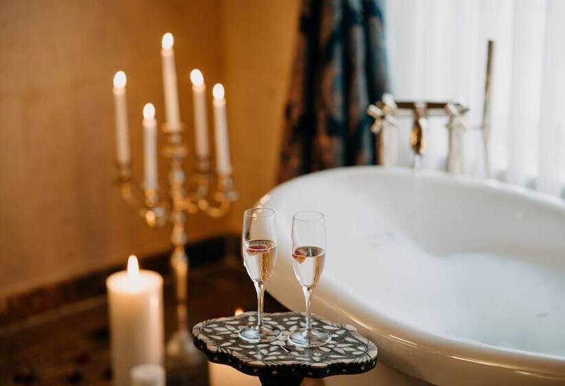 スーペリアースイート, Museum