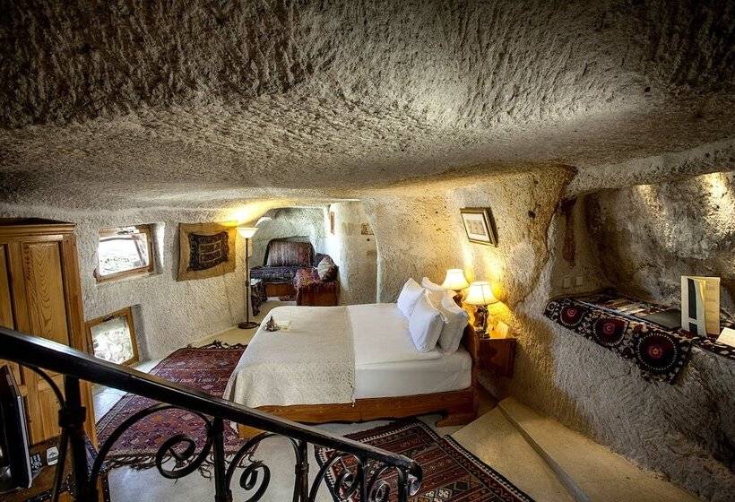 Deluxe Room, Museum
