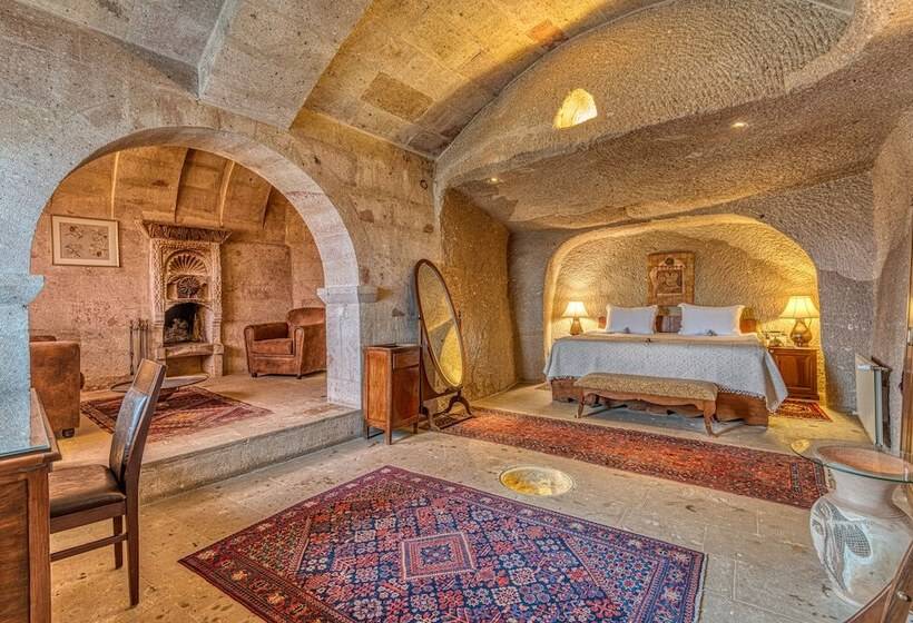 スーペリアースイート, Museum